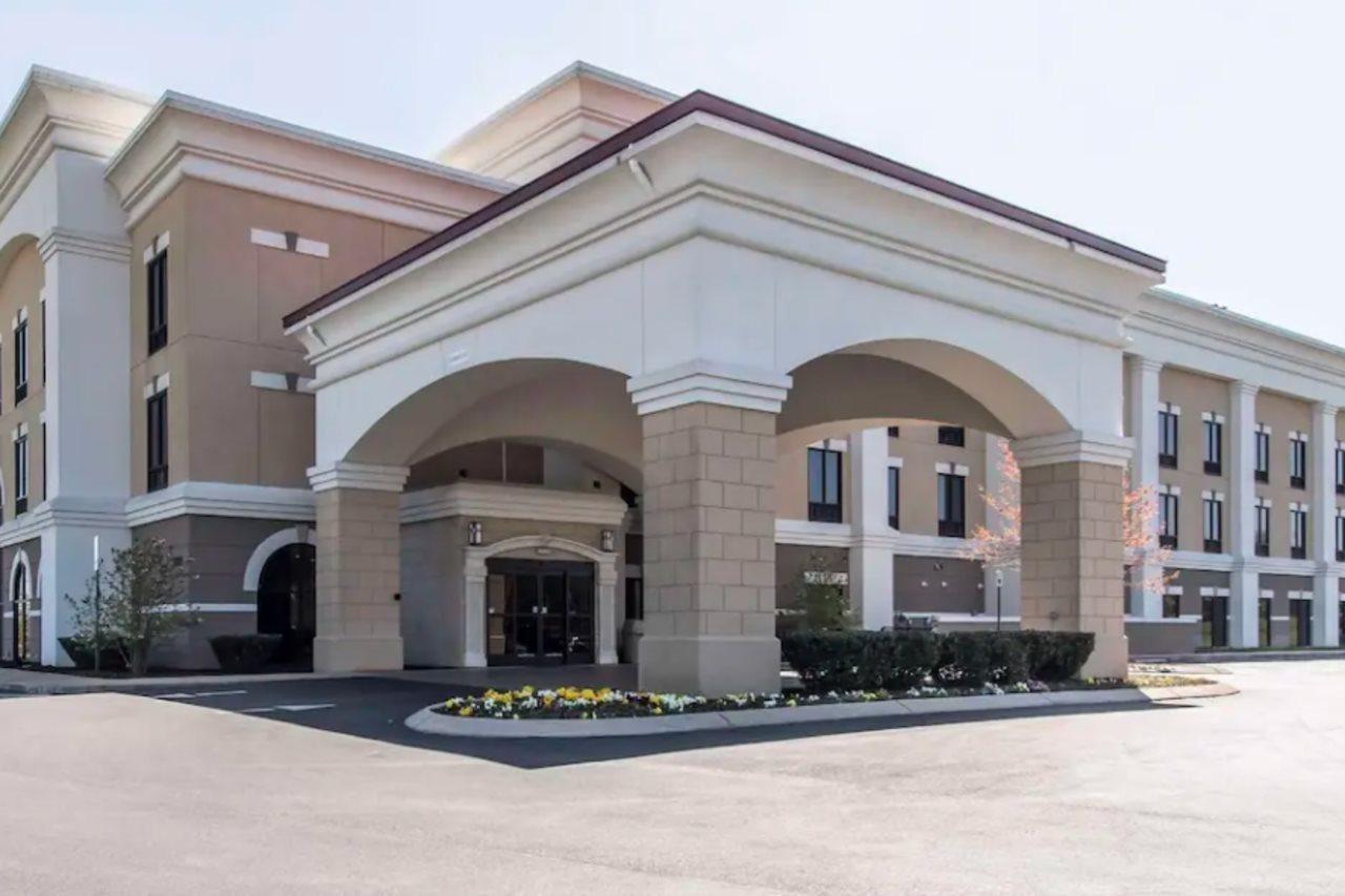 Comfort Suites Смірна Екстер'єр фото