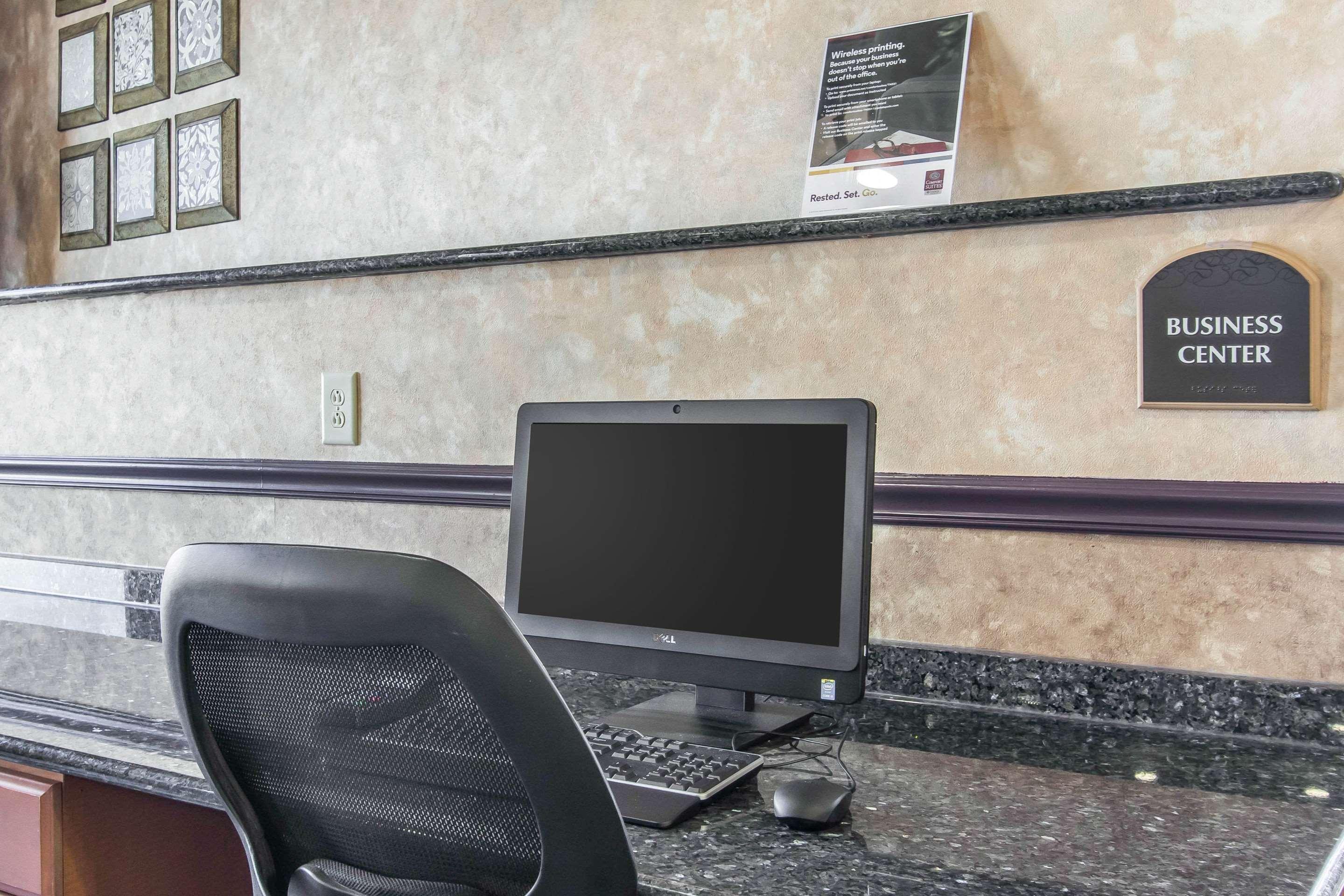 Comfort Suites Смірна Екстер'єр фото