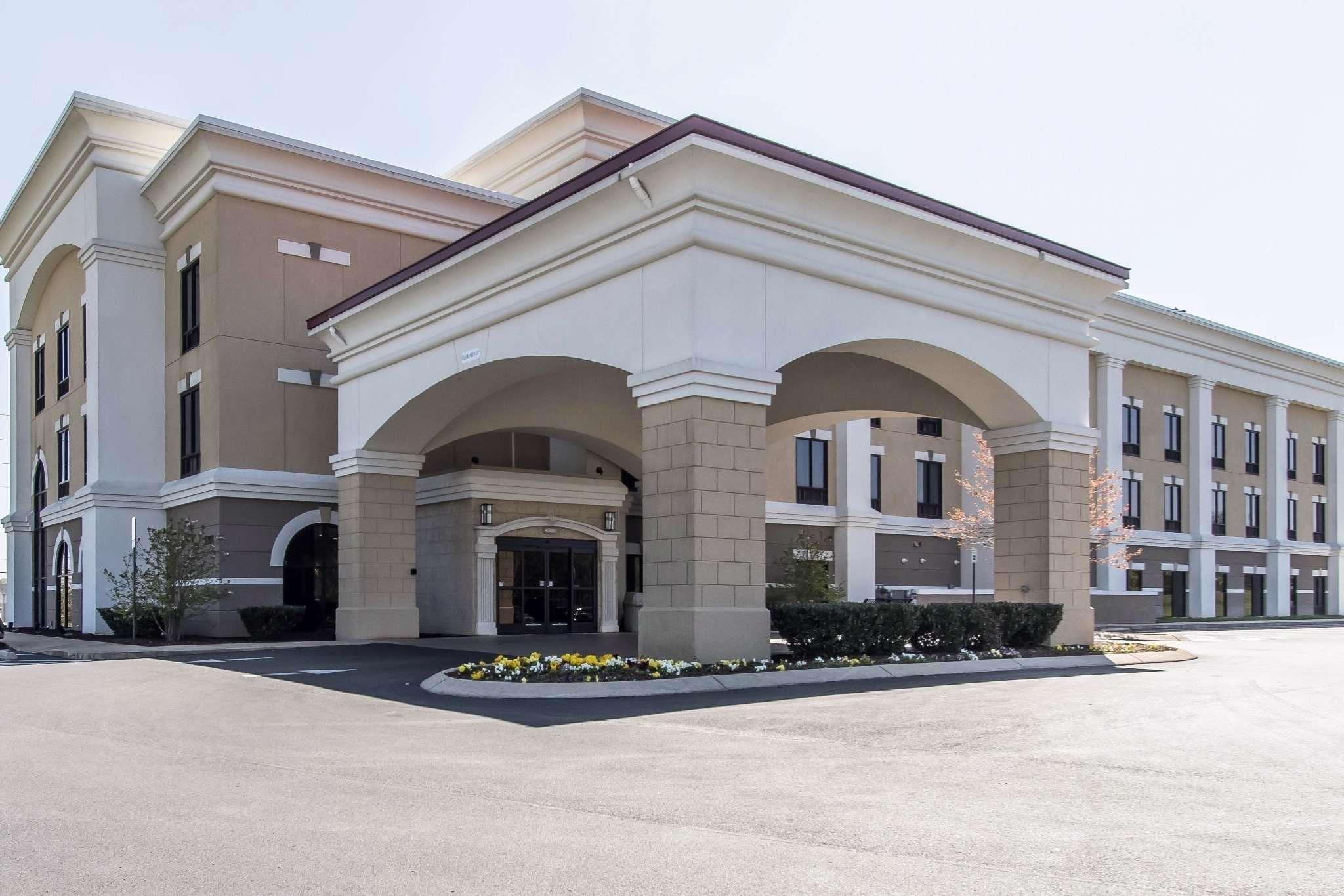 Comfort Suites Смірна Екстер'єр фото
