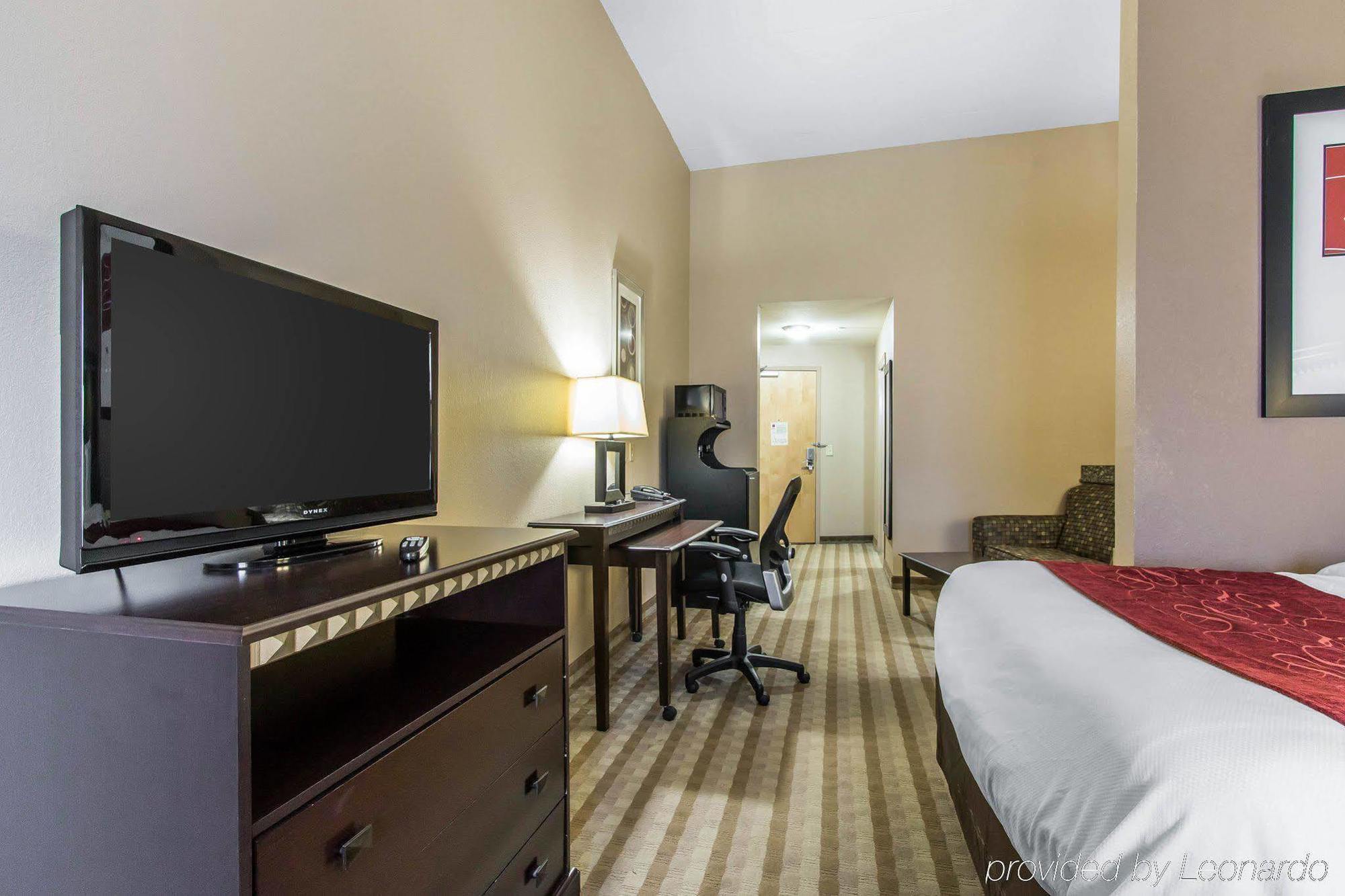 Comfort Suites Смірна Екстер'єр фото